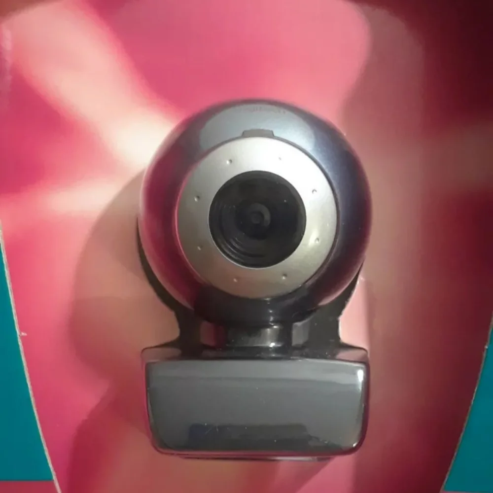 Logitech QuickCam Messenger - Picture 2 of 12